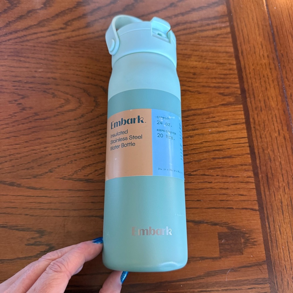 Embark NWT 24oz Insulated Stainless Steel Water Bottle Mint Pop-up Straw Lid